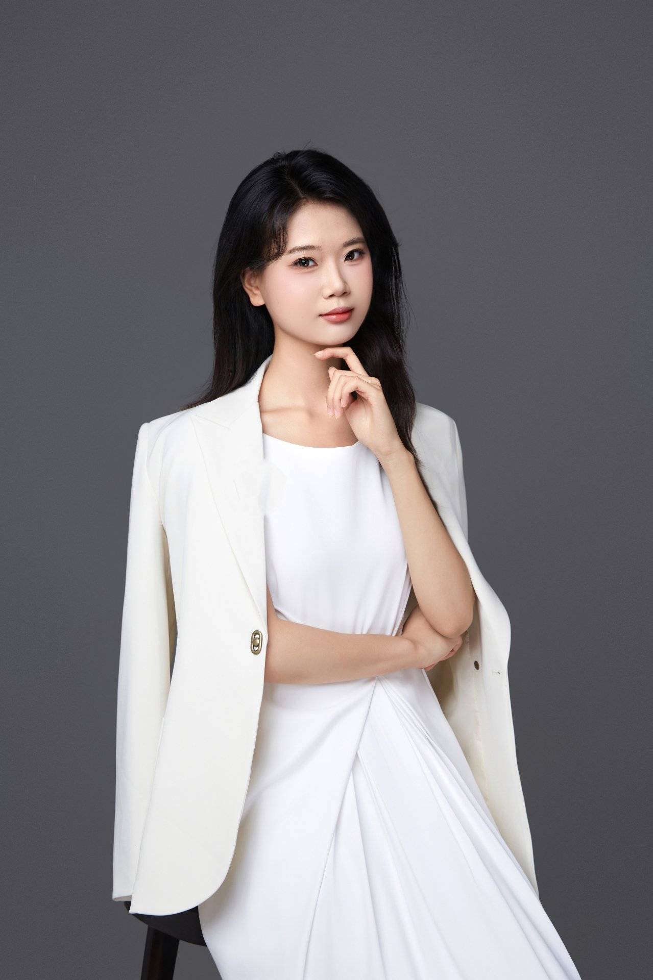 胡明瑞律师